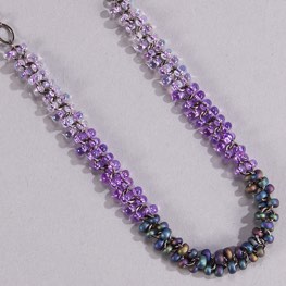 Through the Grapevine Magatama Necklace Rose